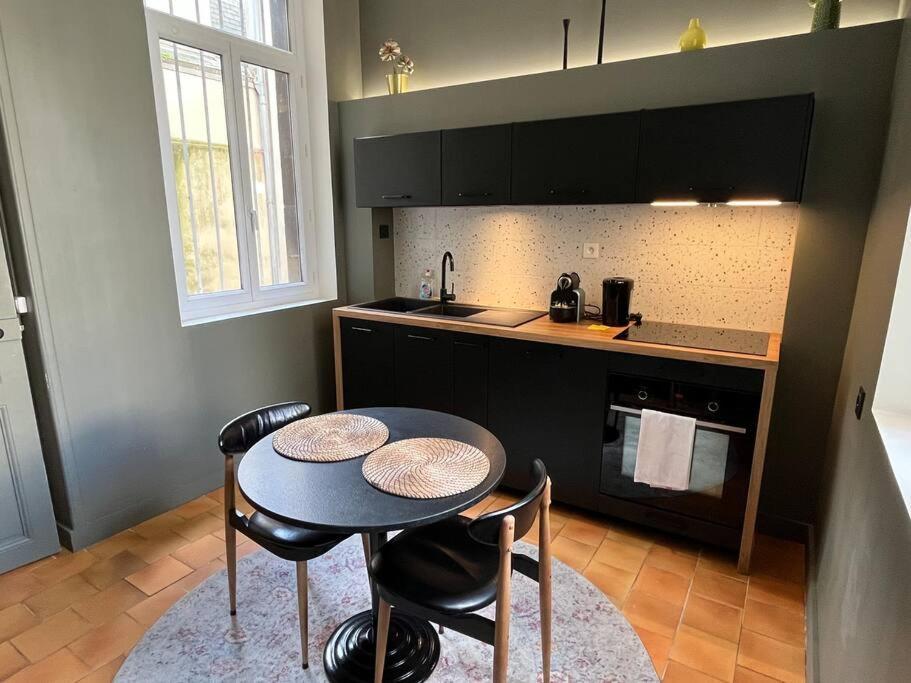 Appartement Au Coeur De Caen Exterior foto